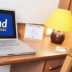 Kyriad Toulon Est Hyeres Hotel