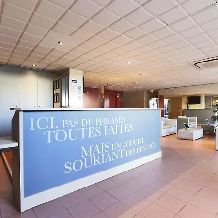 Kyriad Toulon Est Hyeres Hotel