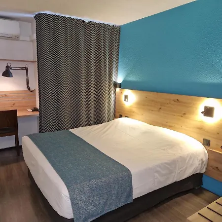 Kyriad Toulon Est Hyeres Hotel 2*