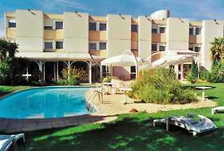 Hotel Kyriad Toulon Est Hyeres 2*